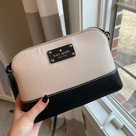 Black white Kate spade purse shoulder bag, leather grove street Millie - Picture 3 of 10